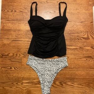Women’s Swimsuit Swimwear Black 2 piece set women’s beachwear 2 piece set size M